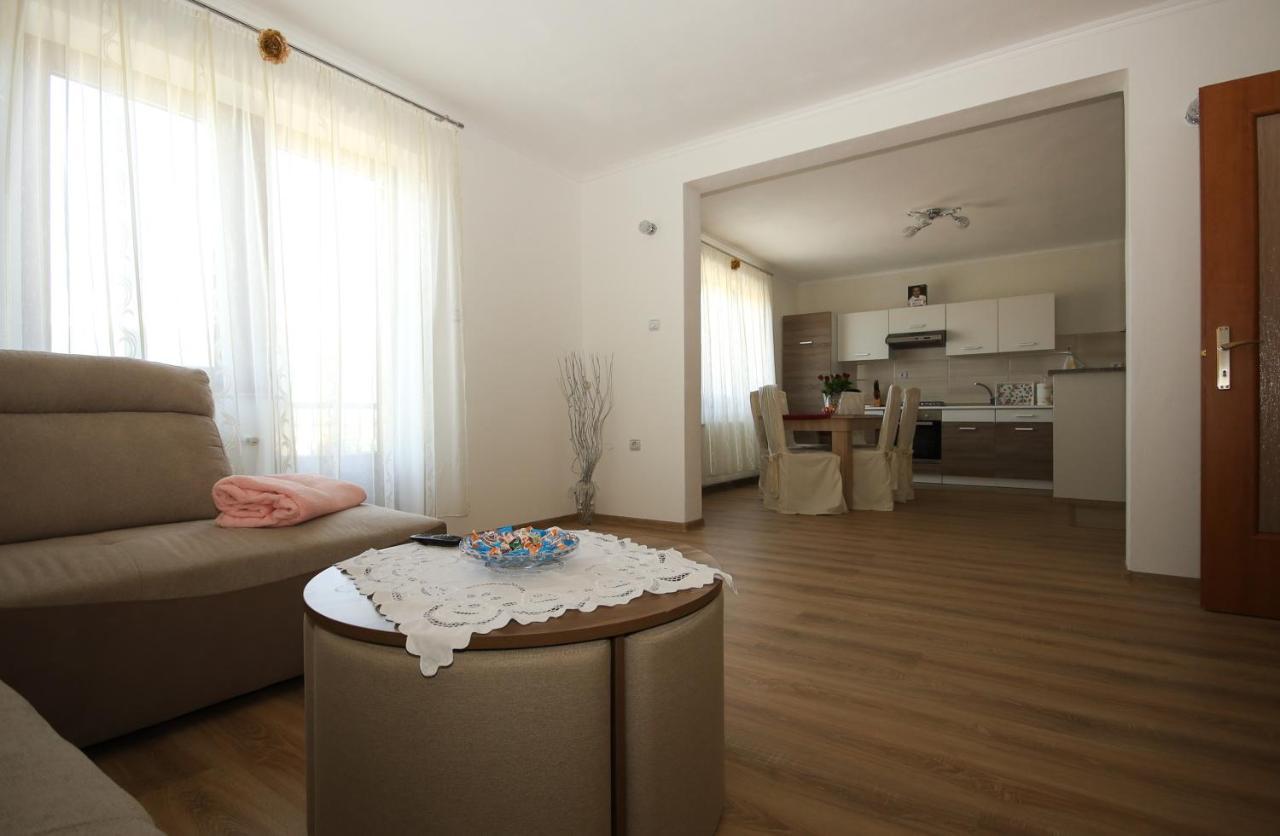 Apartman Lucija & Luka Otocac Exterior photo