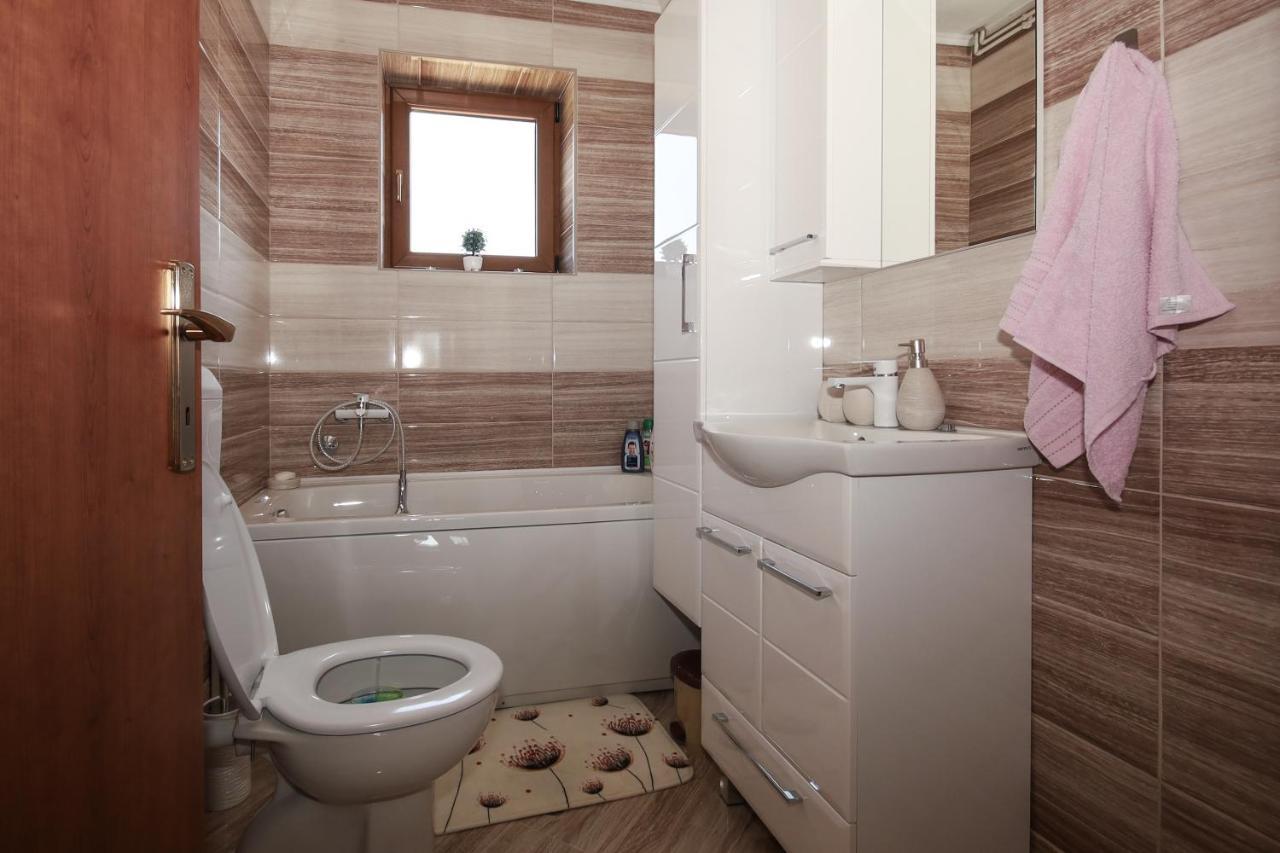 Apartman Lucija & Luka Otocac Exterior photo